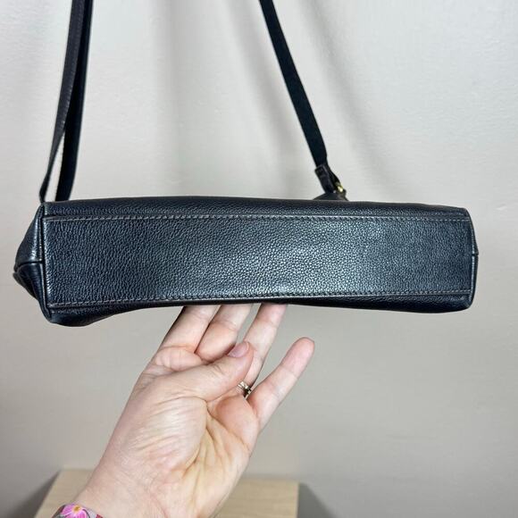Fossil Black Crossbody Purse Leather Brass Hardware Phone - Picture 7 of 8